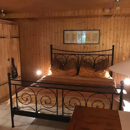 Tor Zum Kandertal Beim Niesen/muelenen Apartman *